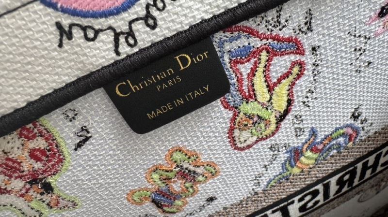 Dior Shopping Bags